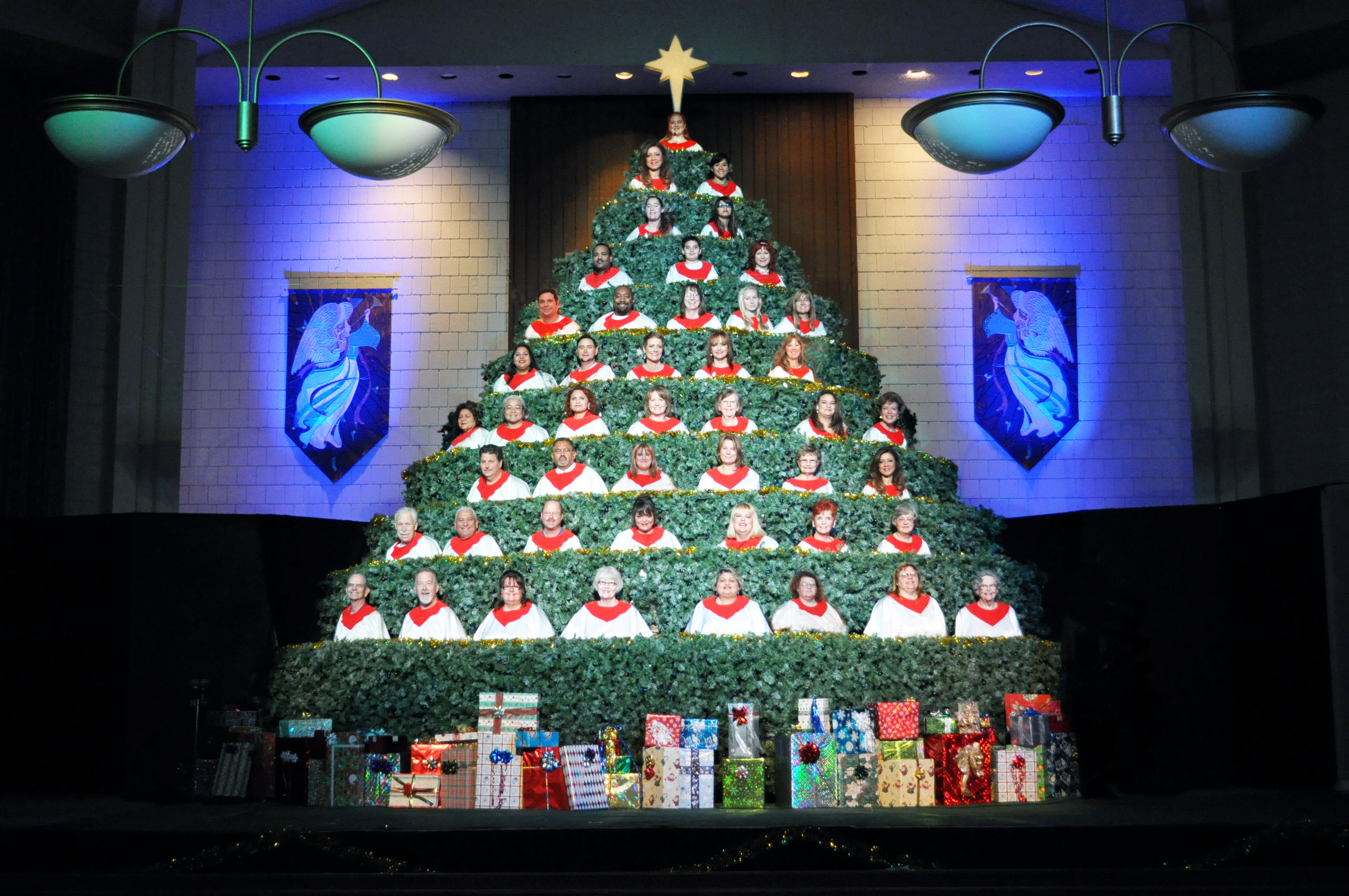 living christmas tree grace bible church of oxnard living christmas tree grace bible church of oxnard